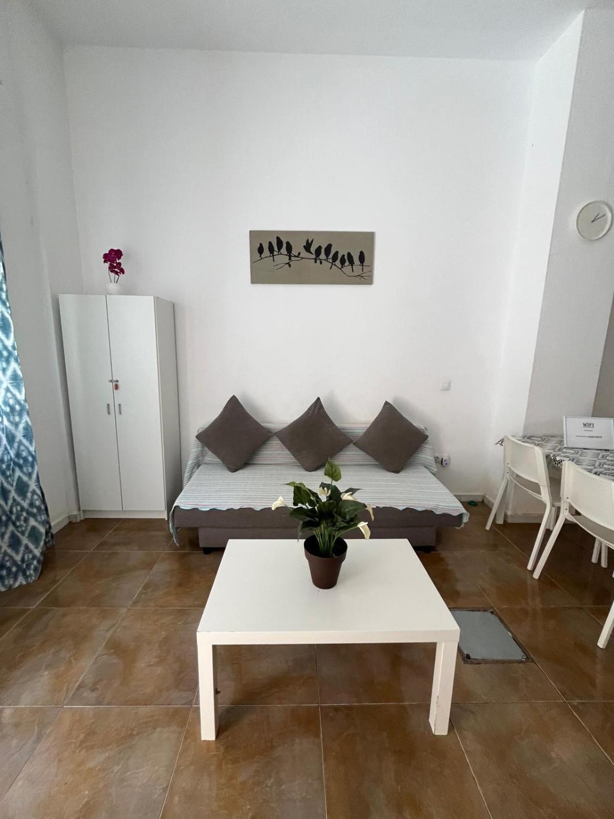 Becquer 2 Apartment มาลากา ภายนอก รูปภาพ